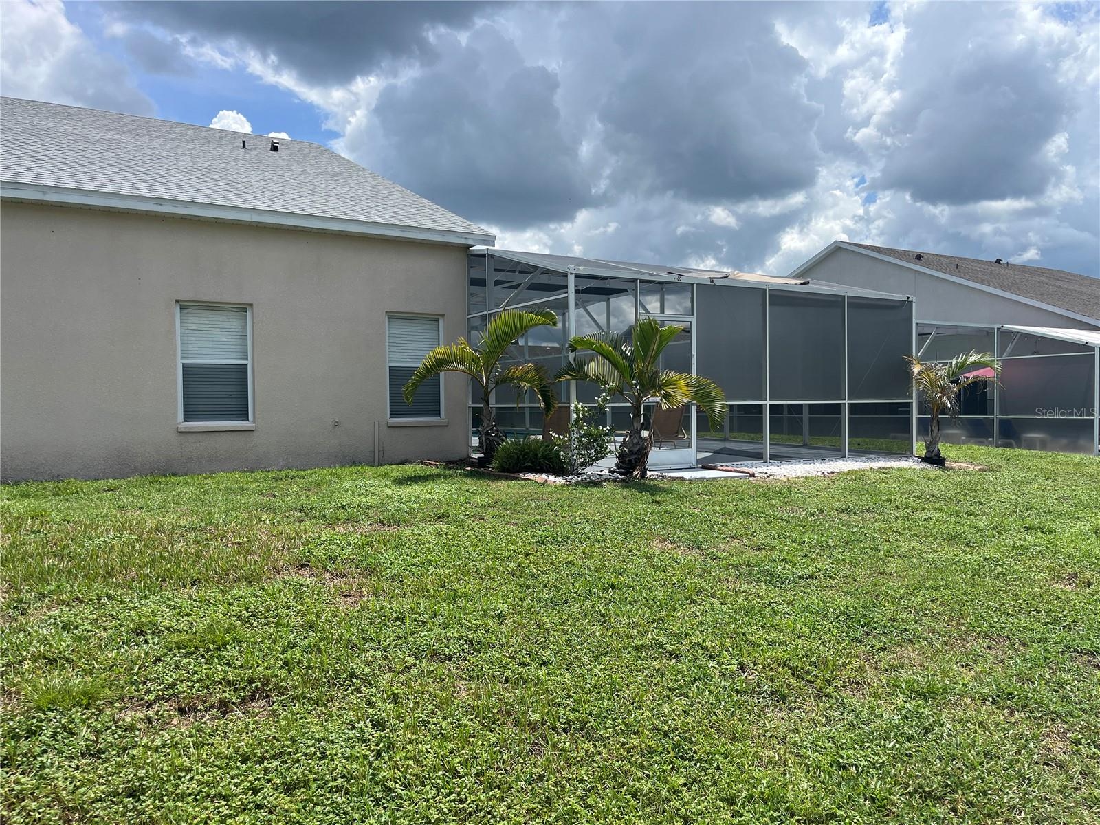 Image 14 of 93 For 189 Emeraldview Avenue