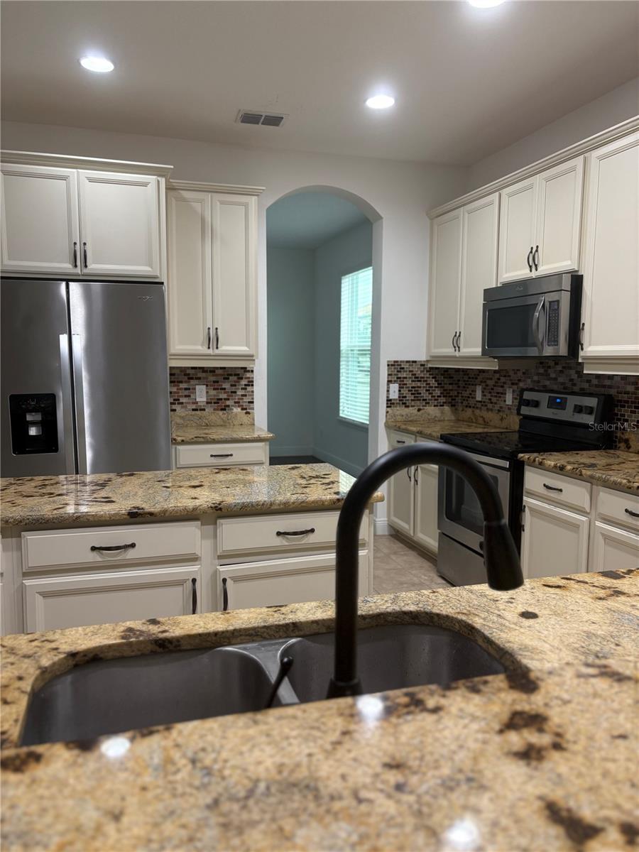 Image 9 of 18 For 3296 Palatka Street