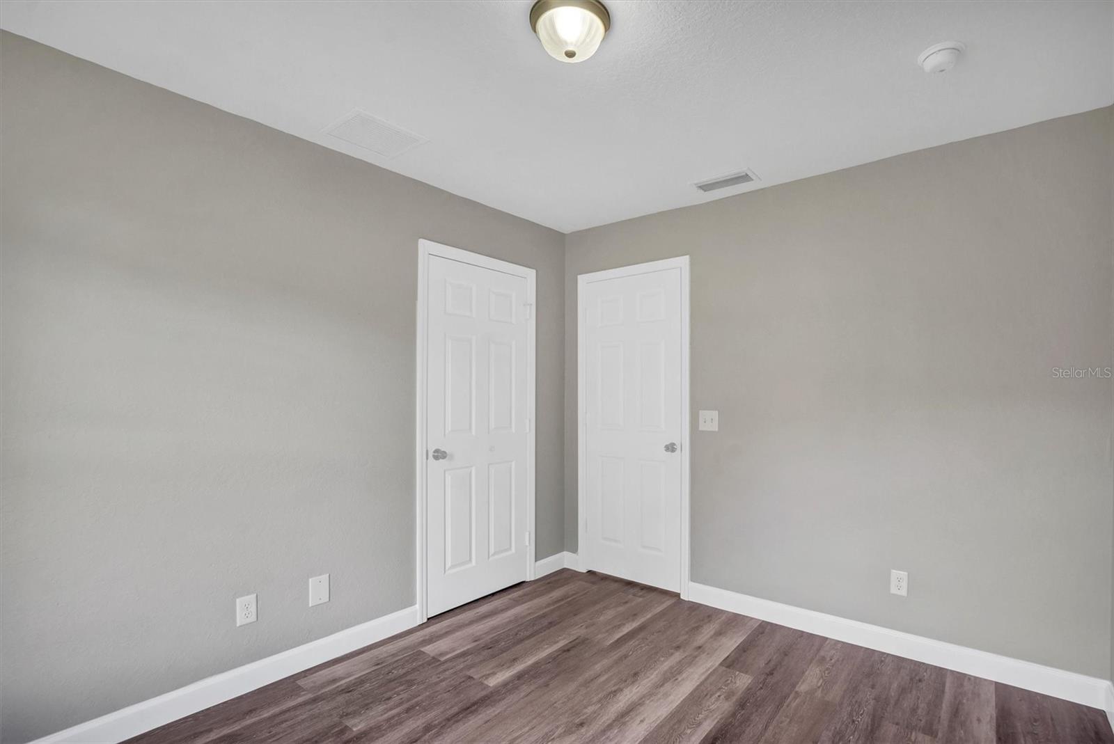 Image 13 of 35 For 403 21st Street