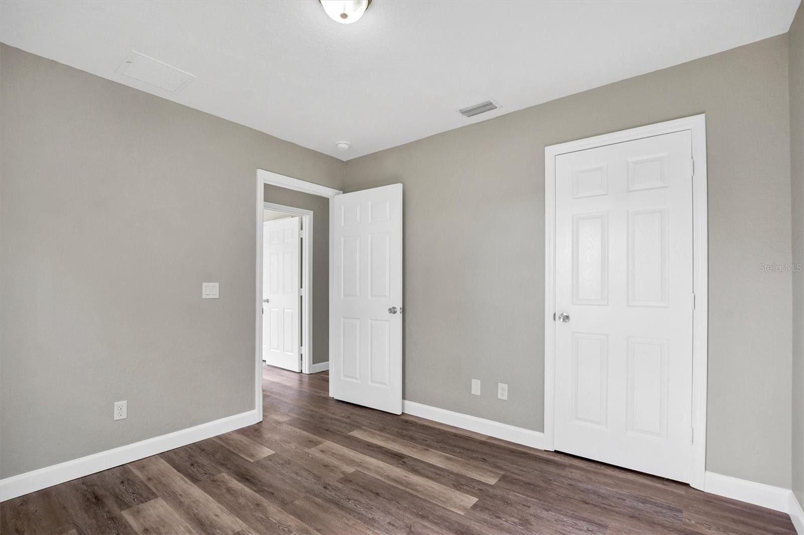 Image 15 of 35 For 403 21st Street