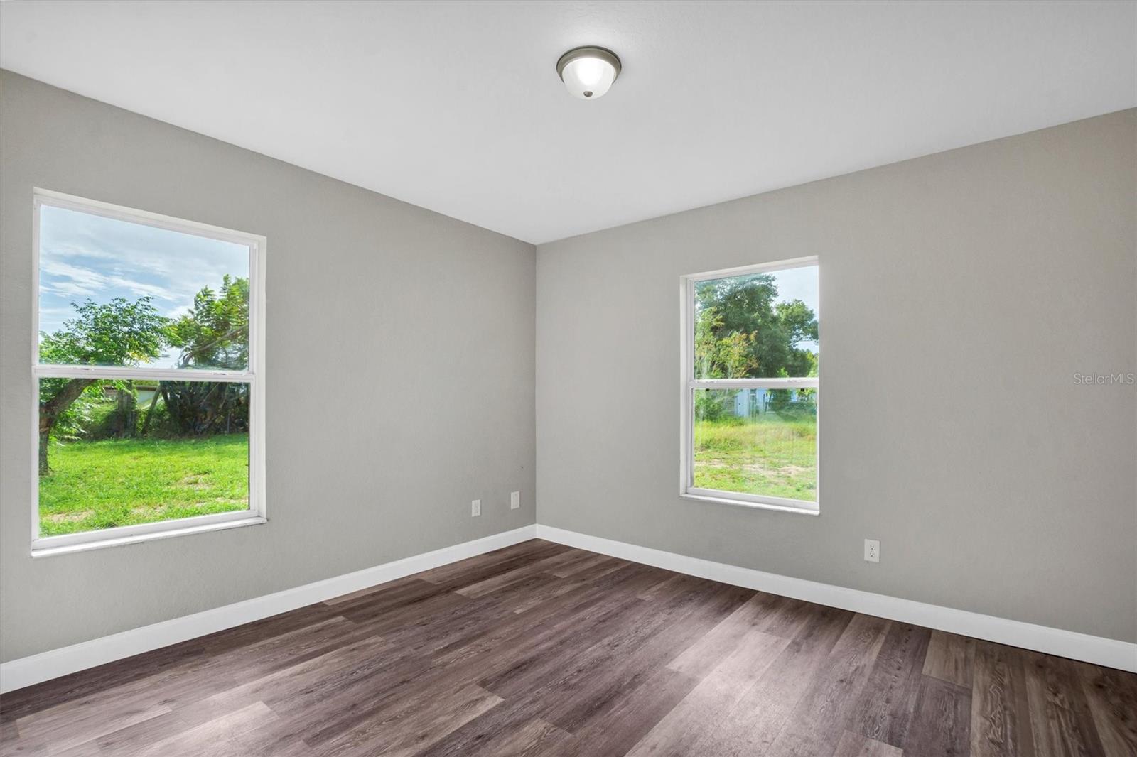 Image 16 of 35 For 403 21st Street
