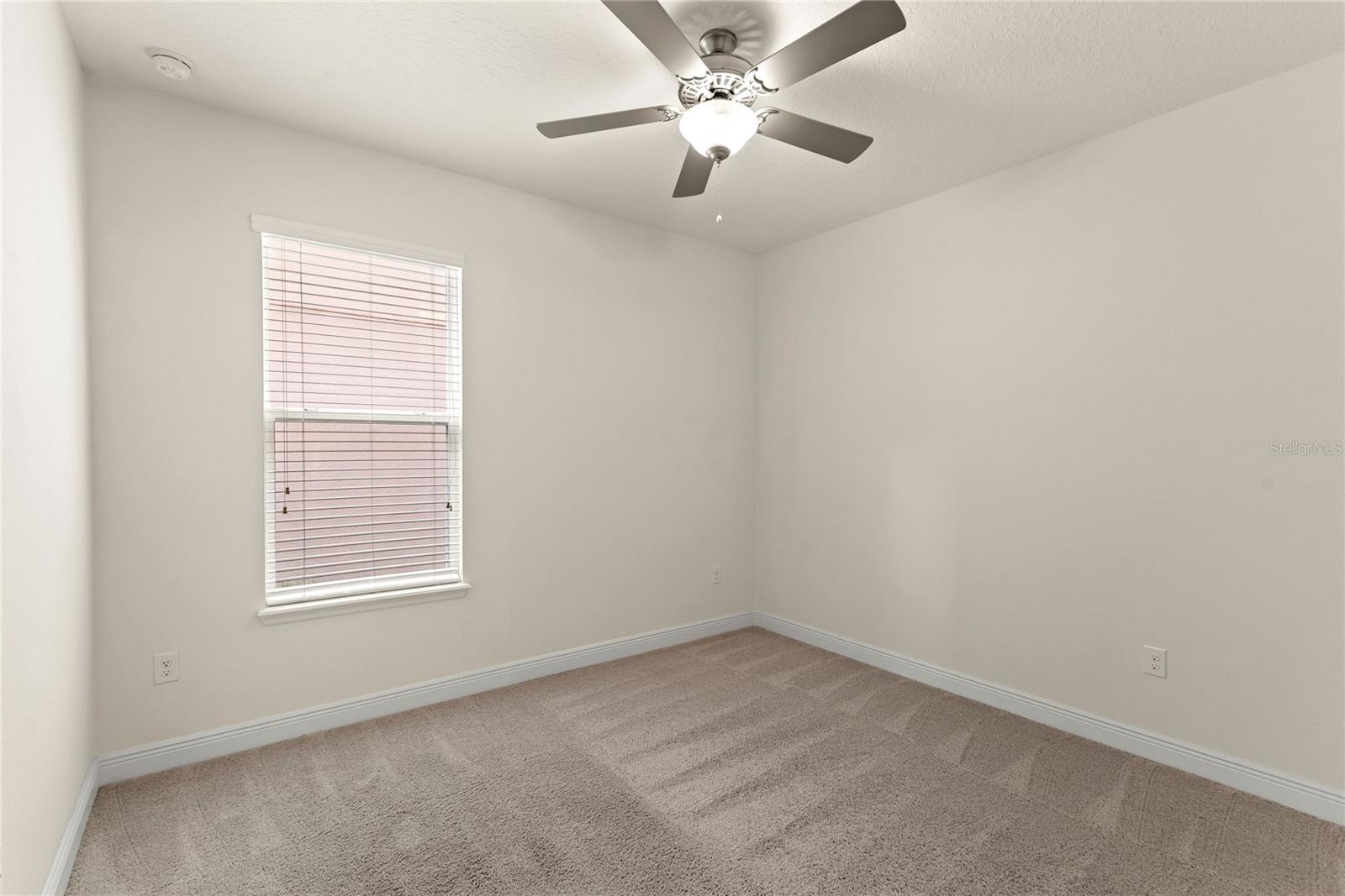 Image 27 of 60 For 14700 Spotted Sandpiper Boulevard