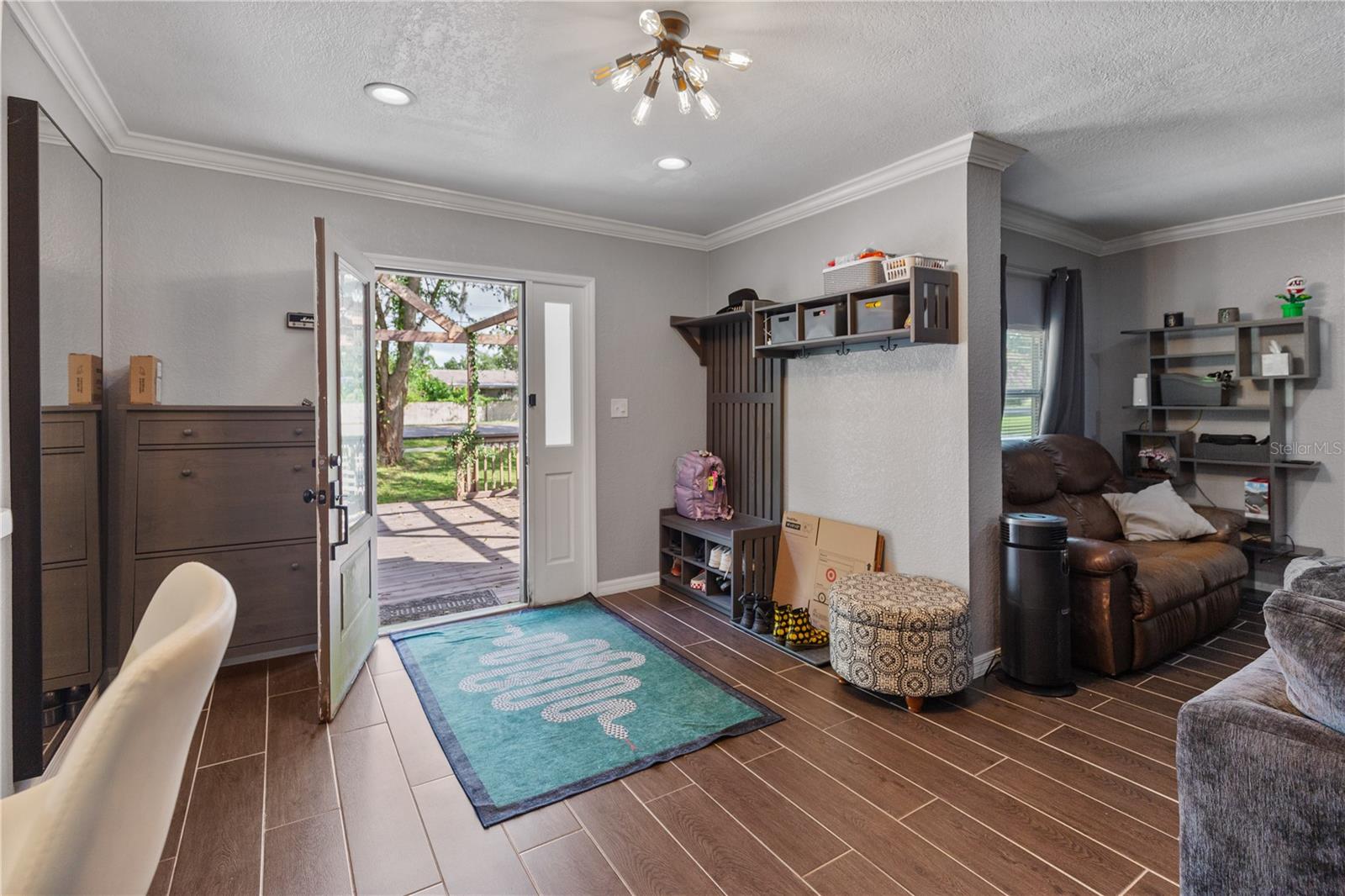 Image 4 of 34 For 4490 Simmons Road
