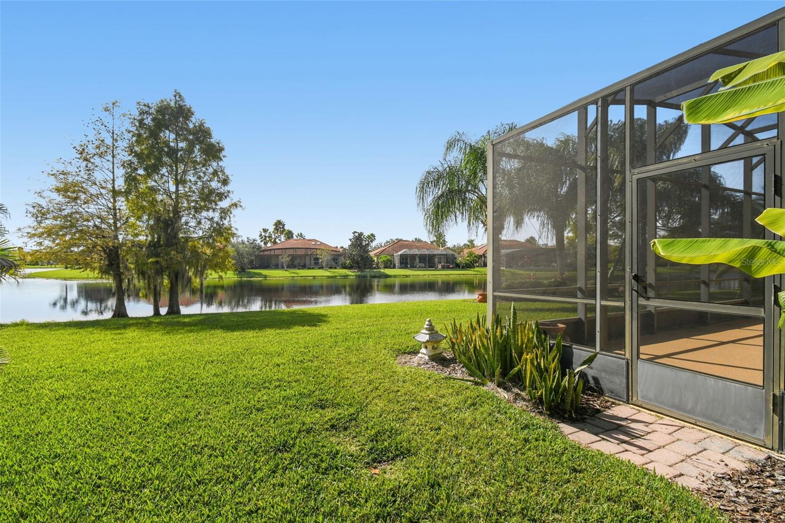 Image 42 of 66 For 506 Tapatio Lane