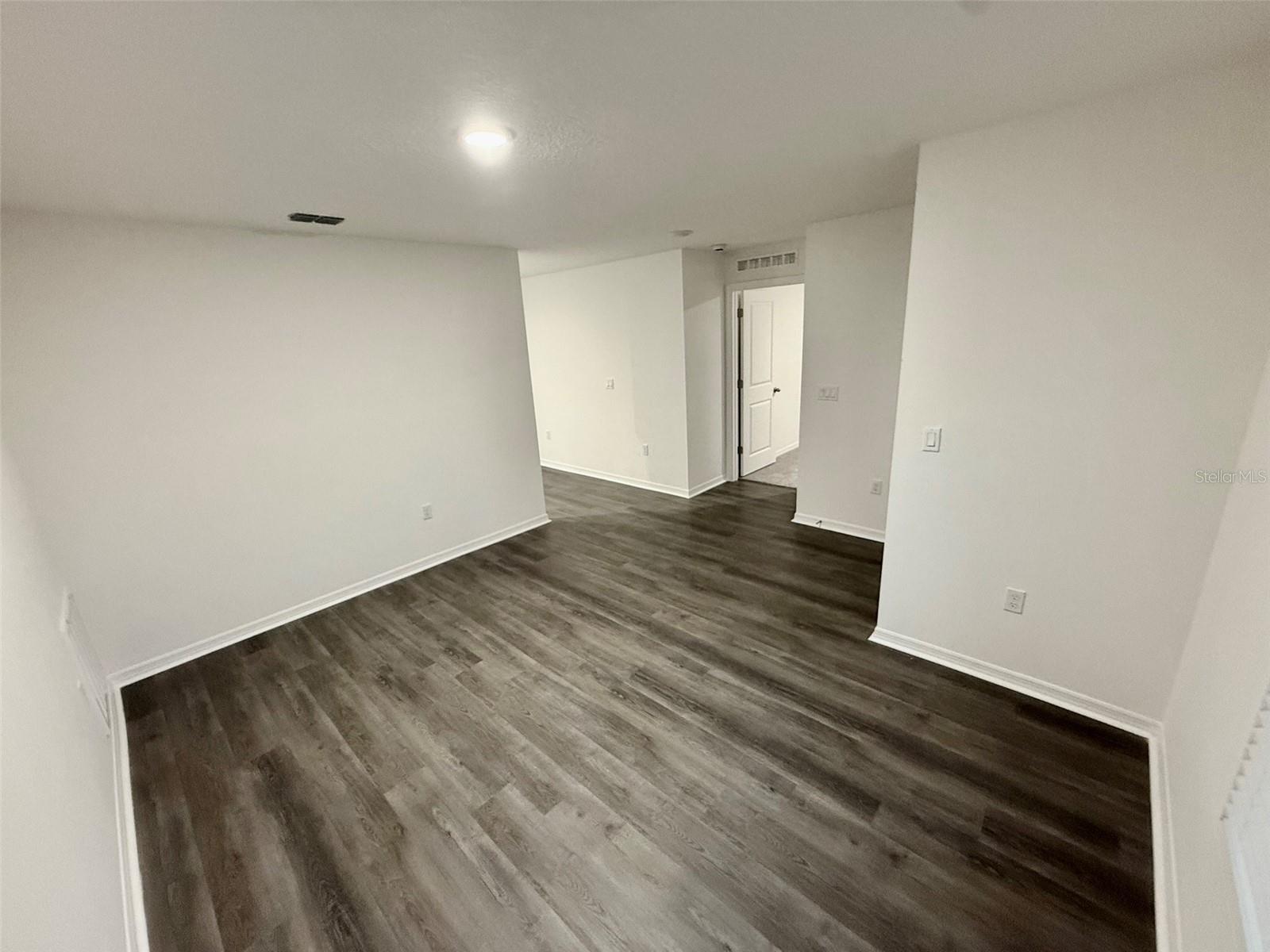 Image 3 of 23 For 313 Marquee Drive