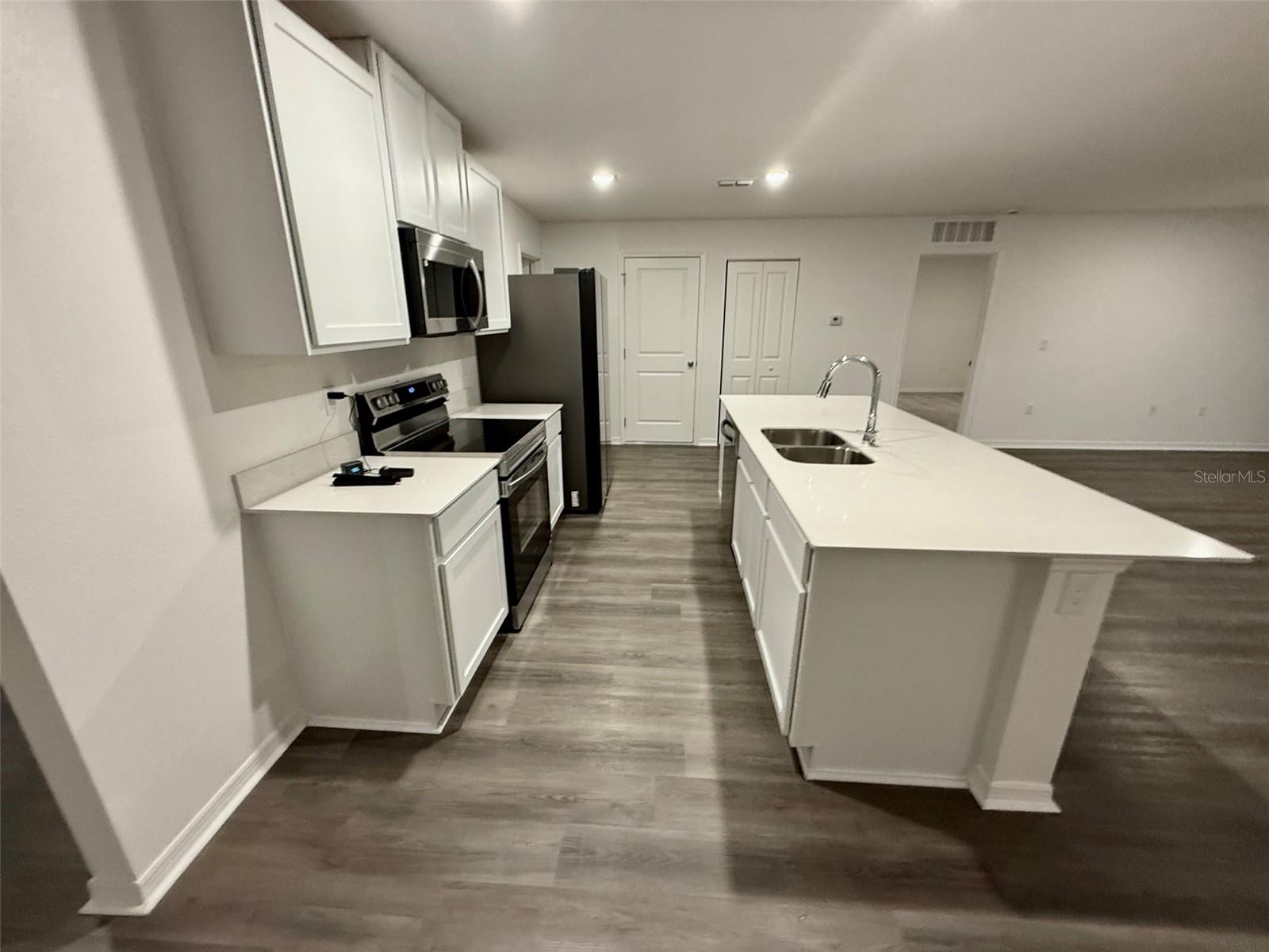 Image 7 of 23 For 313 Marquee Drive