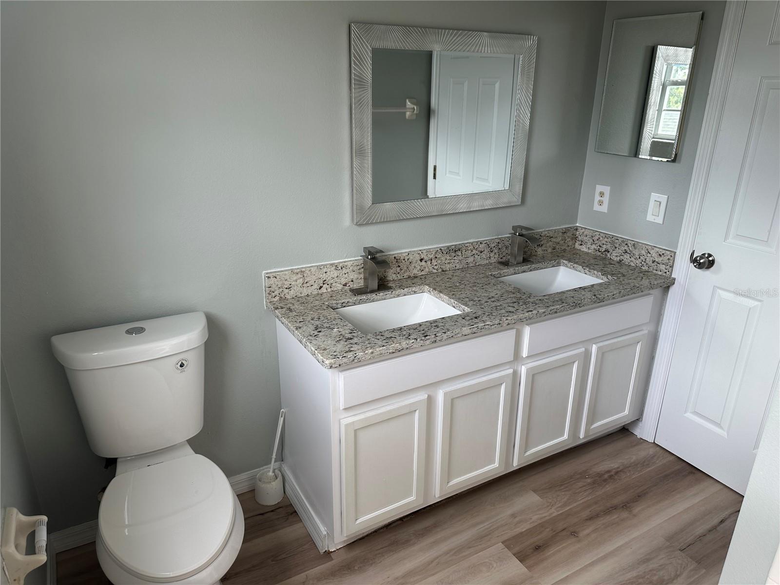 Image 15 of 57 For 2508 Baykal Drive