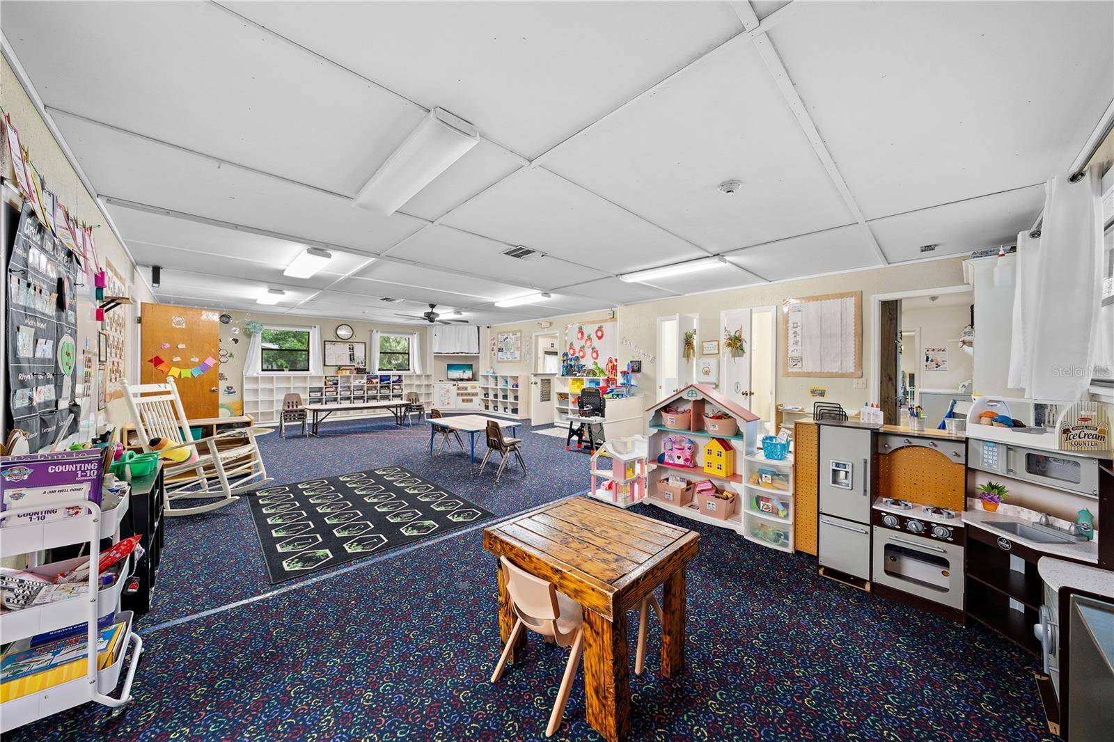 Image 10 of 52 For 102 Highland Street