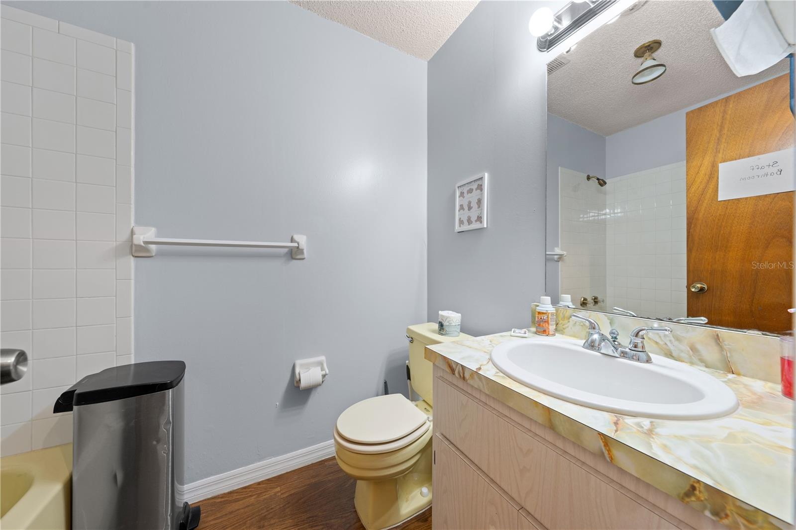 Image 32 of 52 For 102 Highland Street