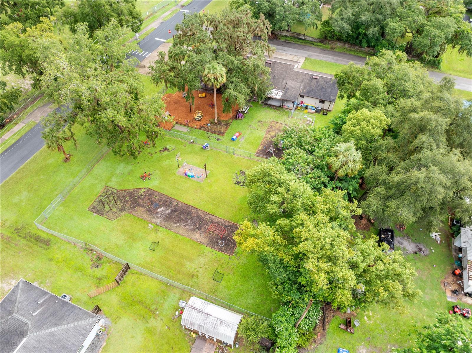 Image 45 of 52 For 102 Highland Street