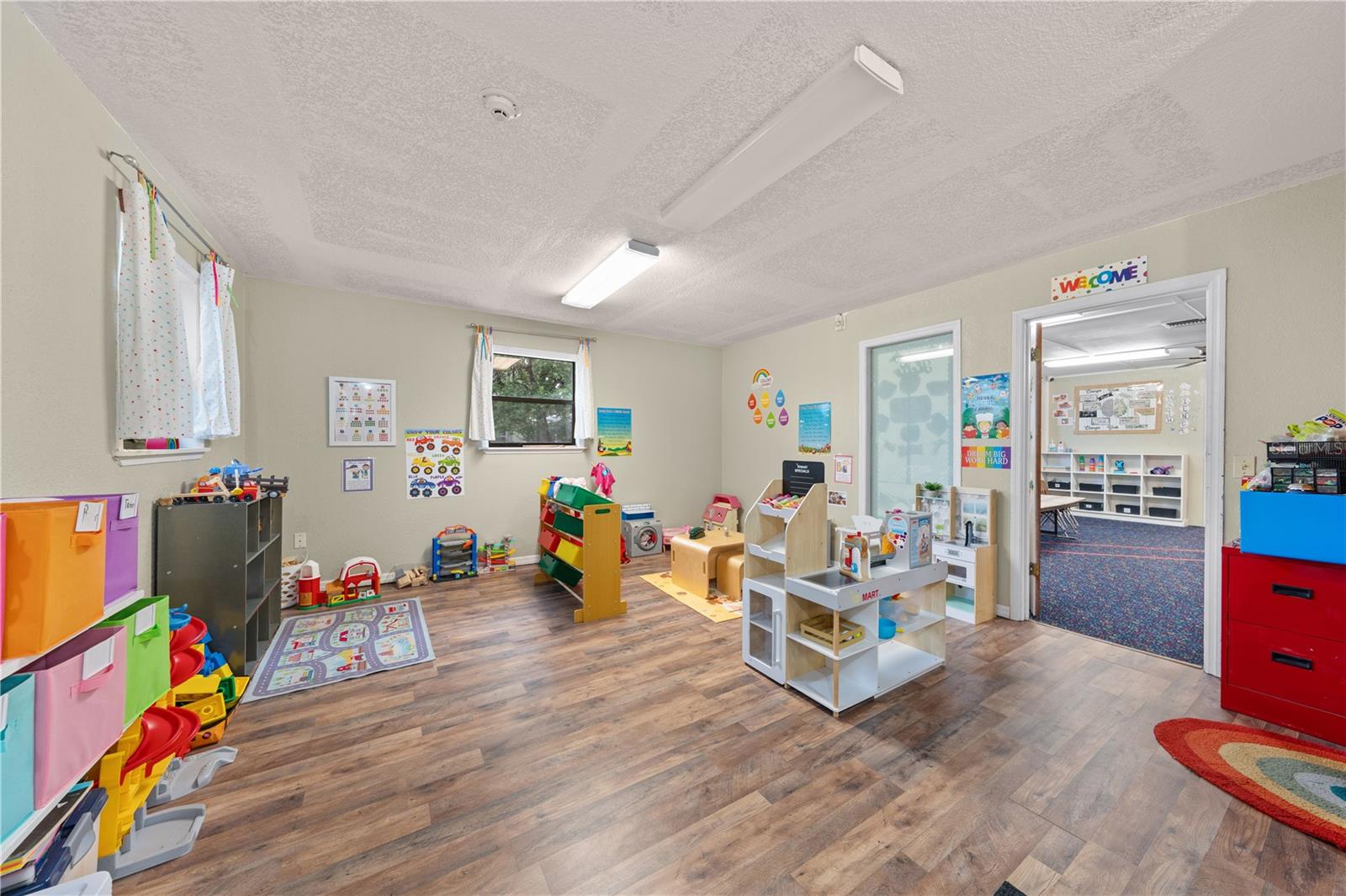 Image 5 of 52 For 102 Highland Street