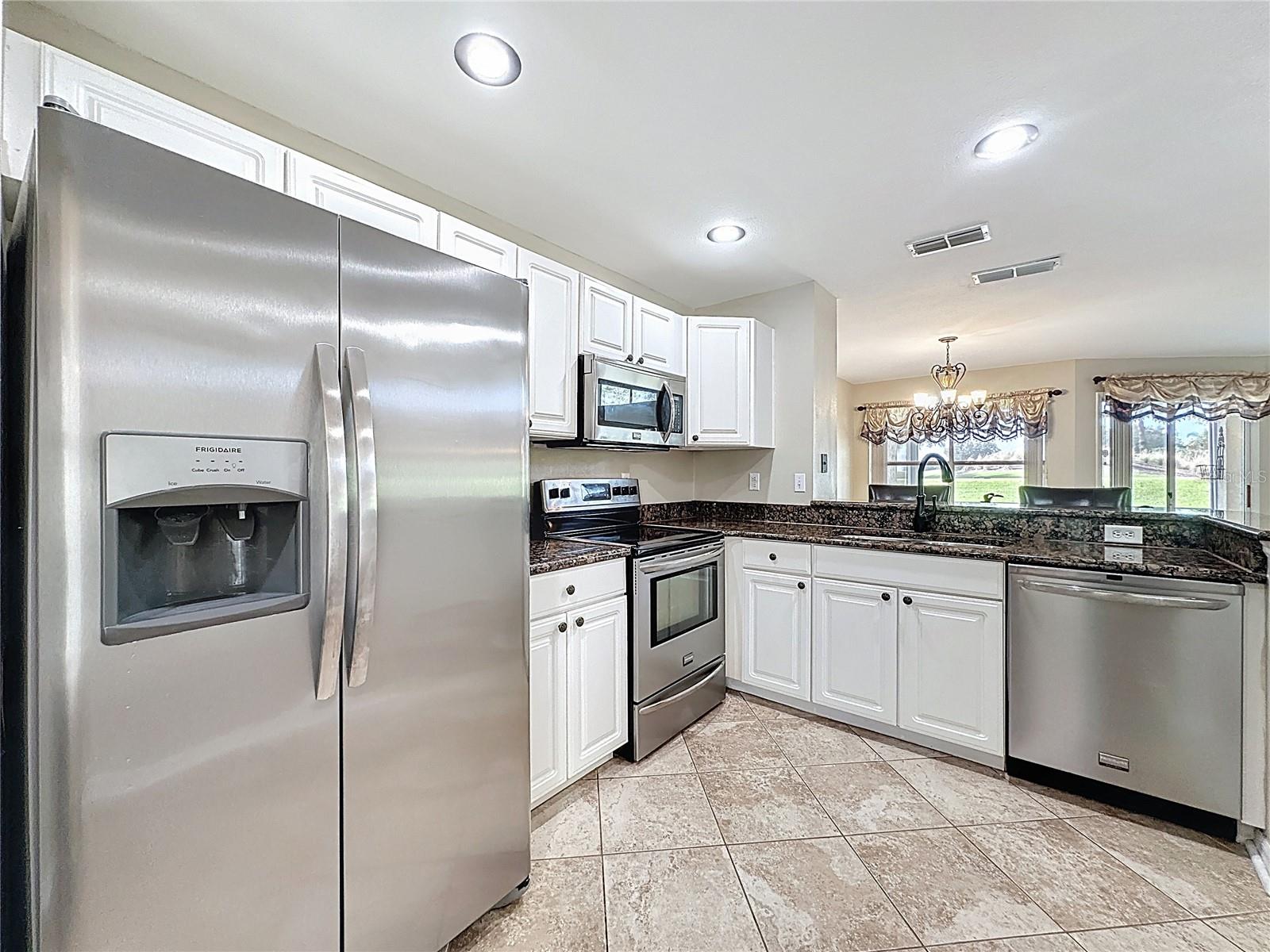Image 12 of 77 For 2511 Saint Augustine Boulevard