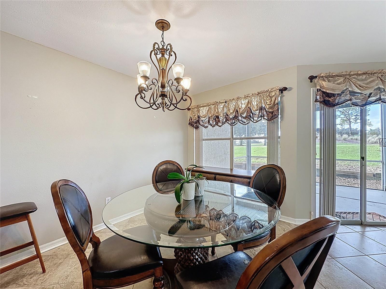 Image 18 of 77 For 2511 Saint Augustine Boulevard