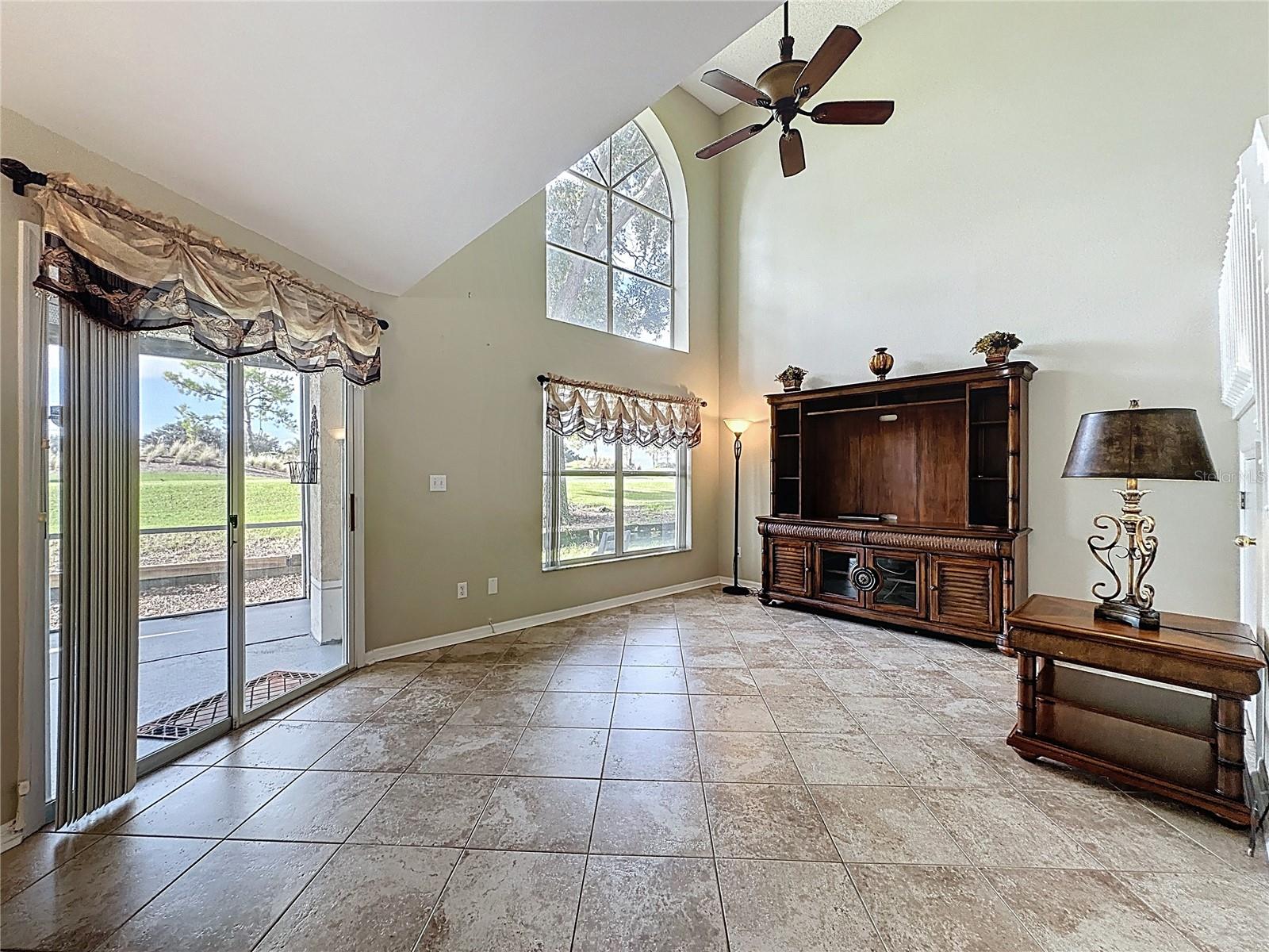 Image 7 of 77 For 2511 Saint Augustine Boulevard