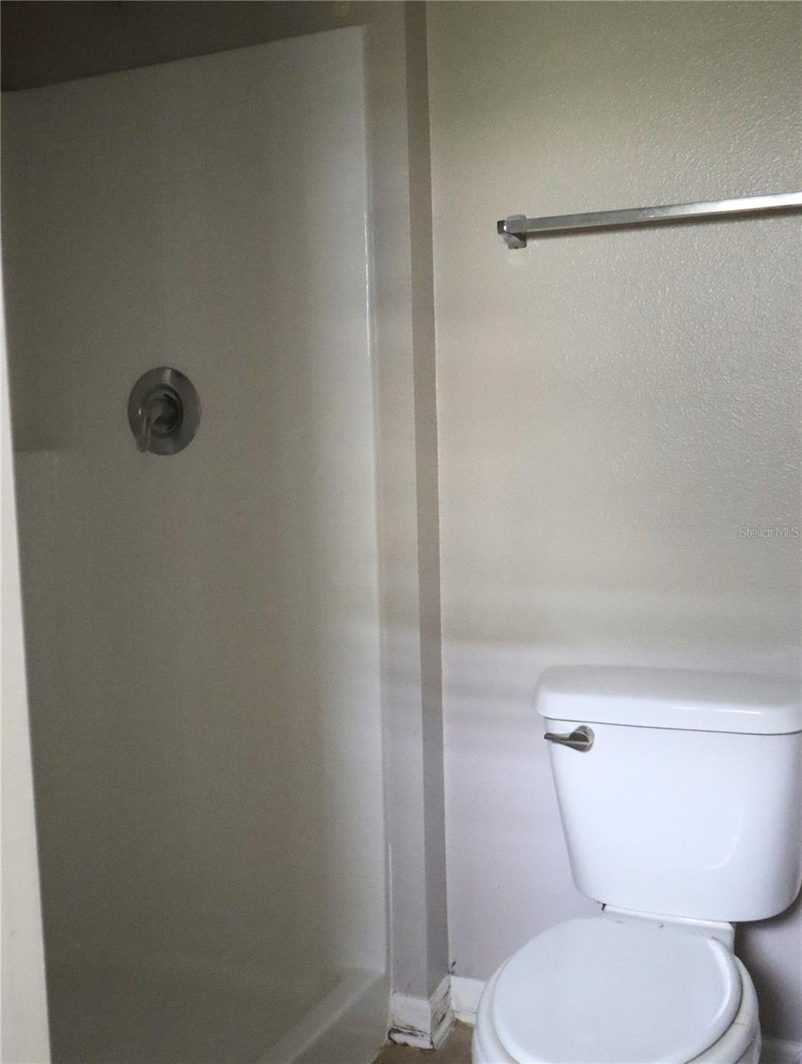 Image 4 of 8 For 1604 Fitzgerald Drive