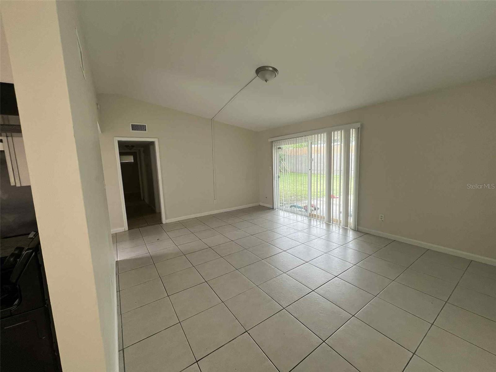 Image 9 of 19 For 5825 Forest Grove Boulevard