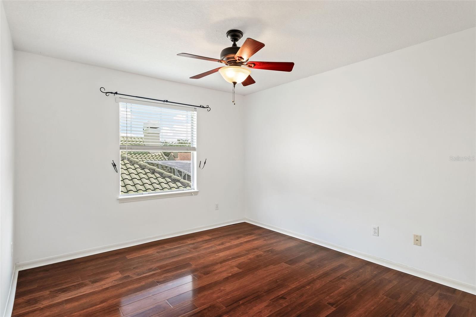 Image 29 of 37 For 7670 Milano Drive