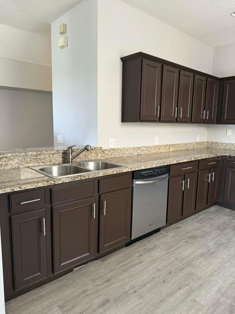 Image 5 of 29 For 3927 Pemberly Pines Circle