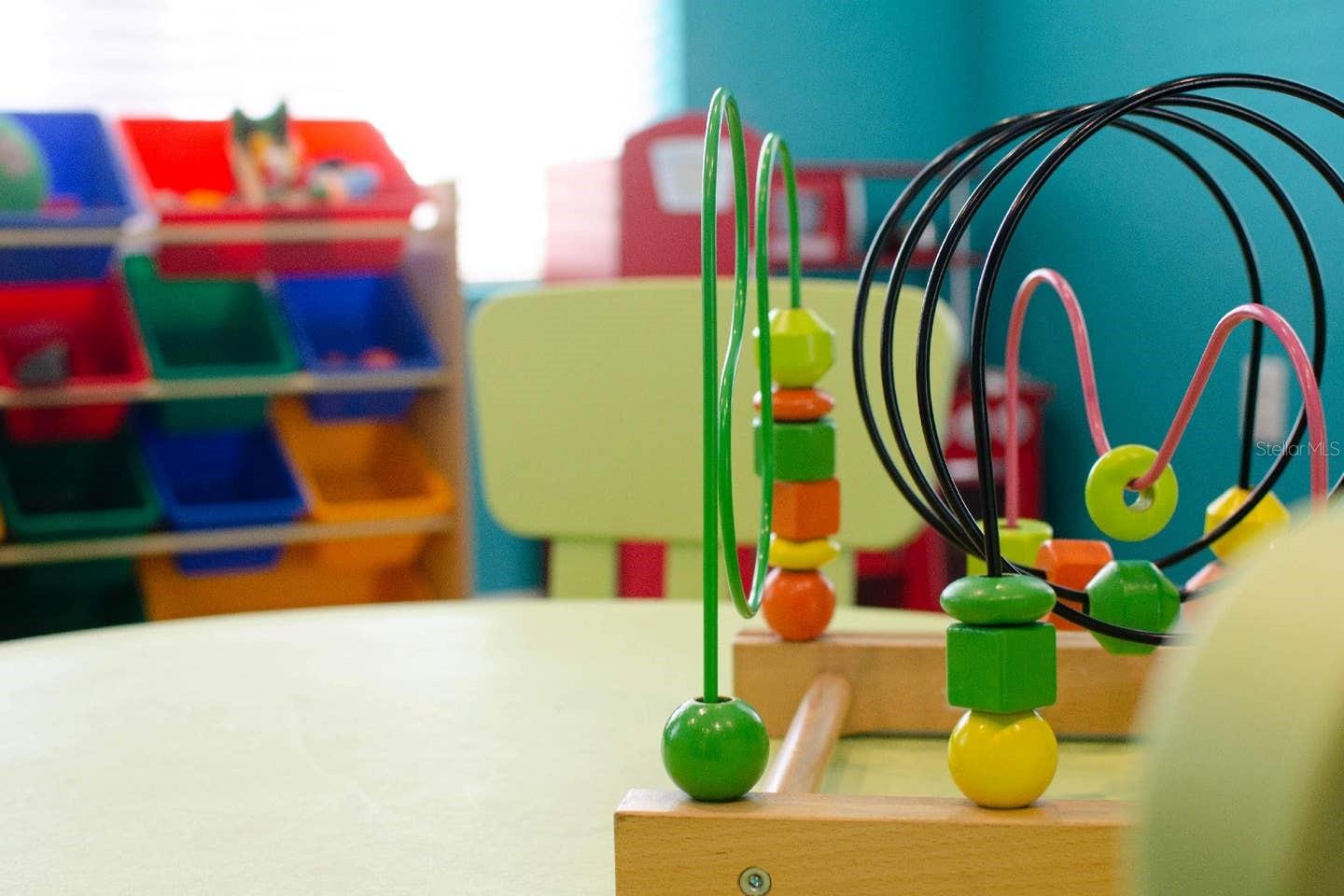 Image 9 of 10 For 8929 Shine Drive