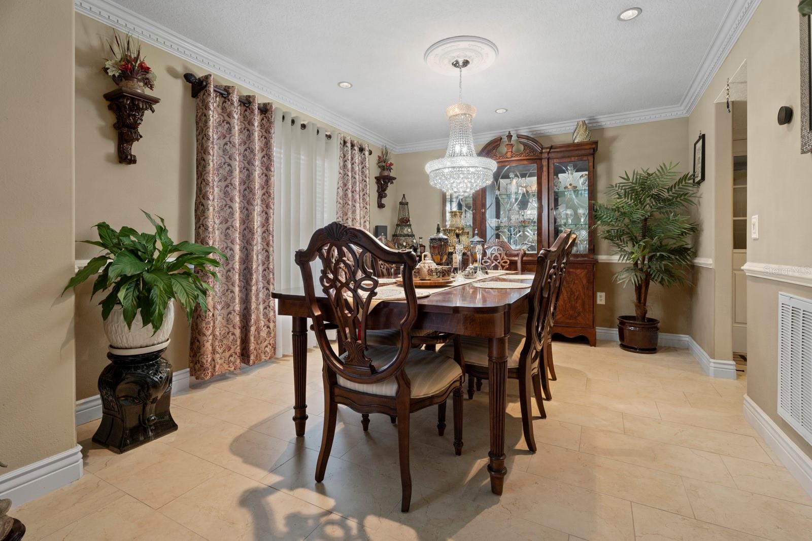 Image 12 of 63 For 6107 Waterfield Way