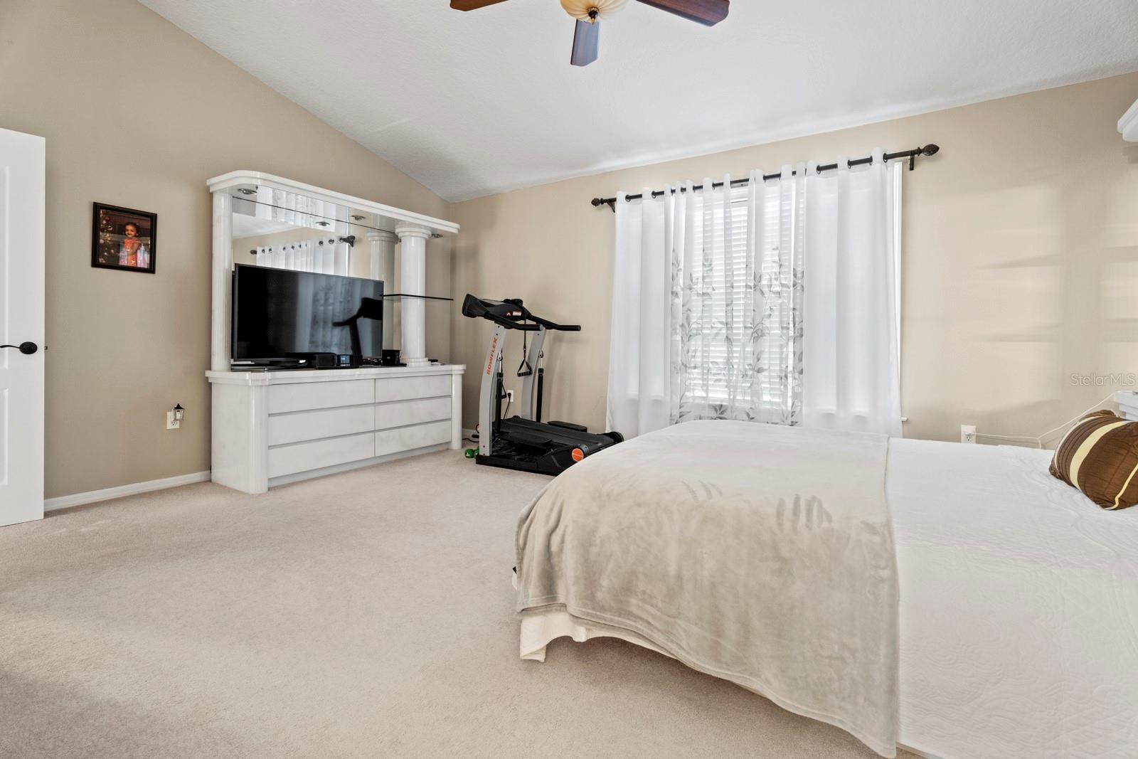 Image 34 of 63 For 6107 Waterfield Way