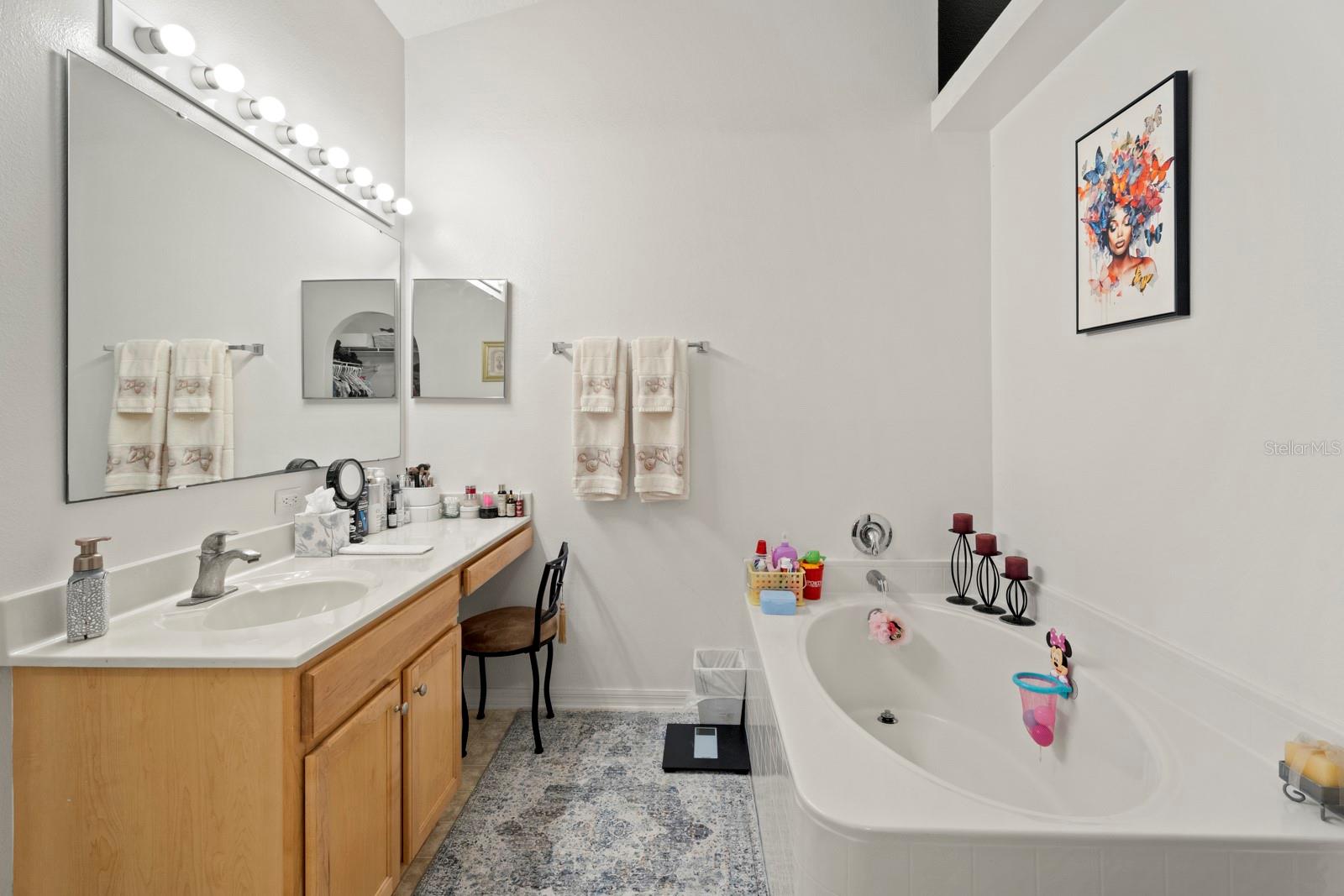Image 37 of 63 For 6107 Waterfield Way