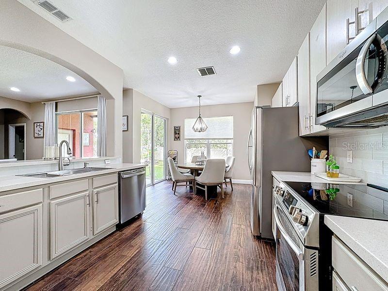 Image 11 of 60 For 13051 Moss Park Ridge Drive 13051
