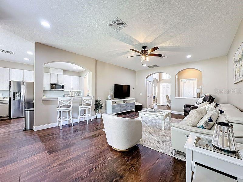 Image 19 of 60 For 13051 Moss Park Ridge Drive 13051