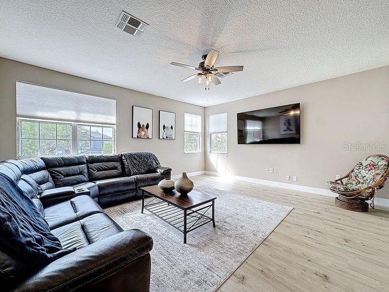 Image 27 of 60 For 13051 Moss Park Ridge Drive 13051