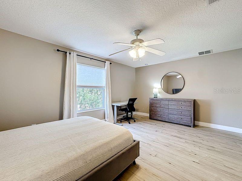 Image 33 of 60 For 13051 Moss Park Ridge Drive 13051