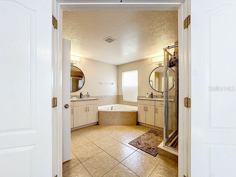 Image 45 of 60 For 13051 Moss Park Ridge Drive 13051