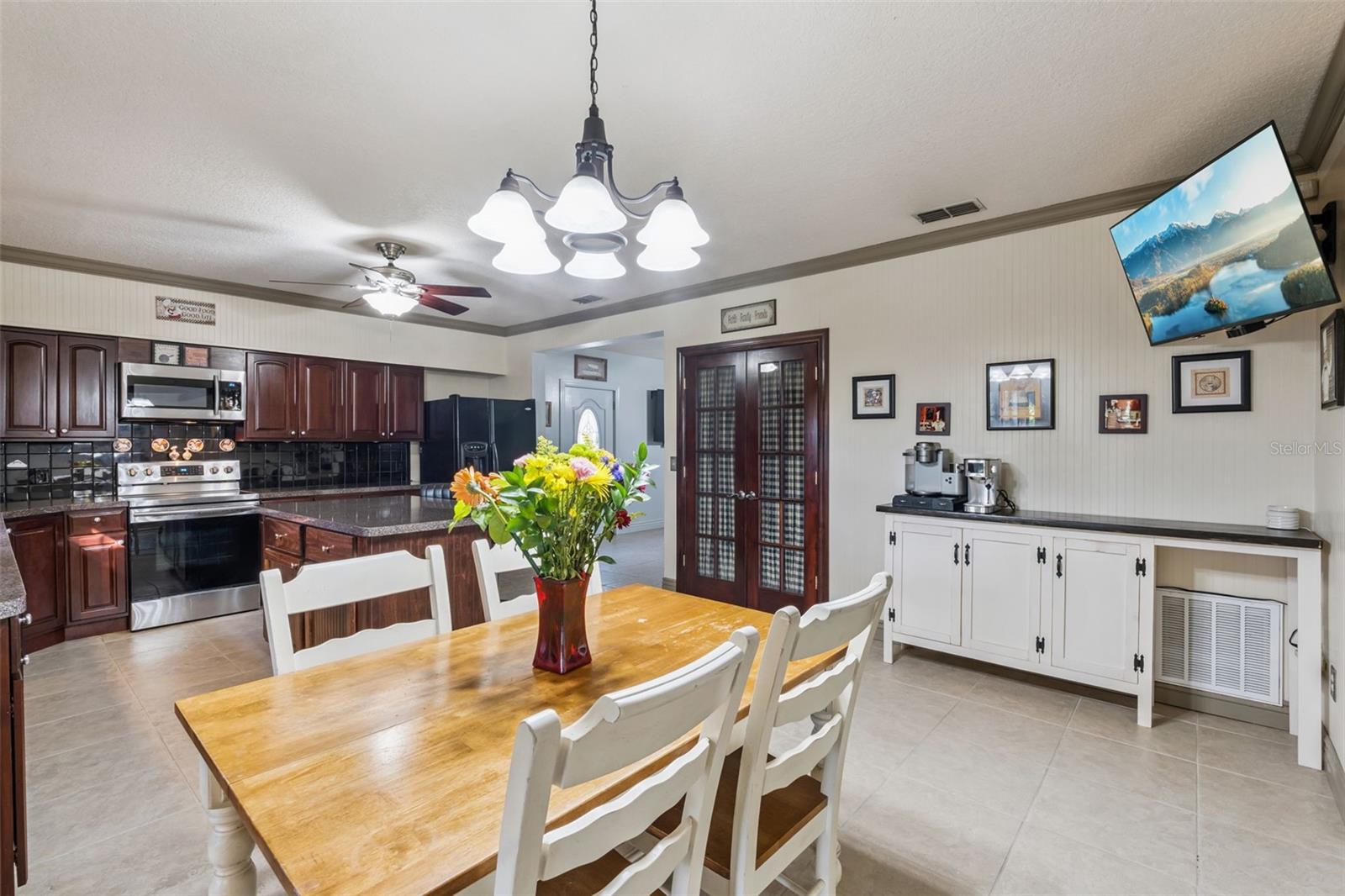 Image 16 of 40 For 17234 Cork Street