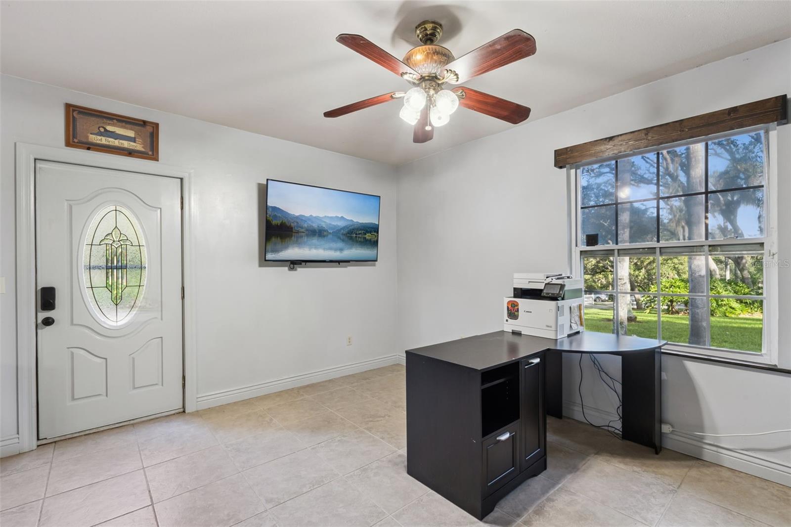 Image 18 of 40 For 17234 Cork Street