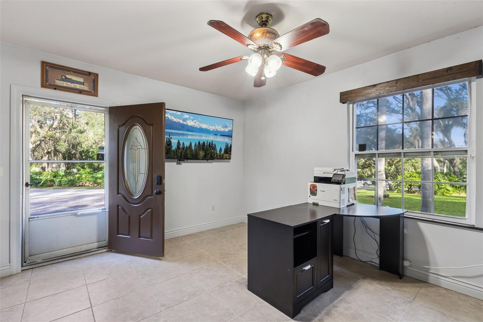 Image 21 of 40 For 17234 Cork Street