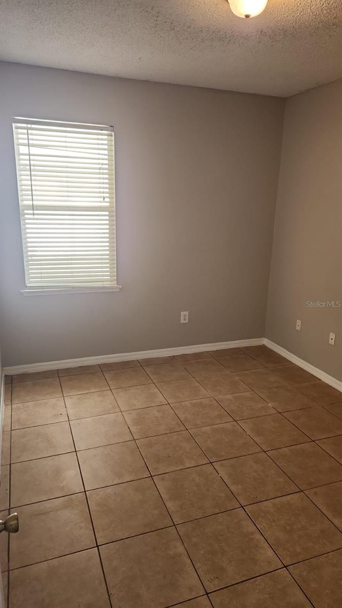 Image 7 of 11 For 1003 Pantheon Drive