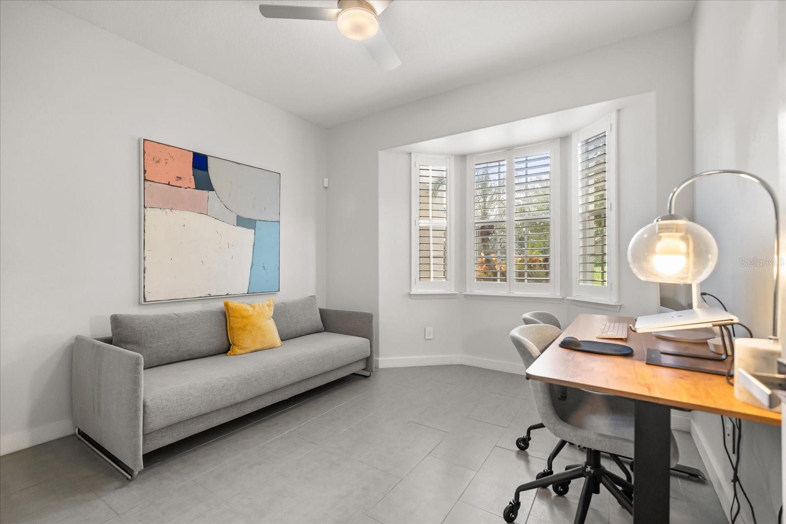 Image 17 of 31 For 17301 Promenade Drive 17301