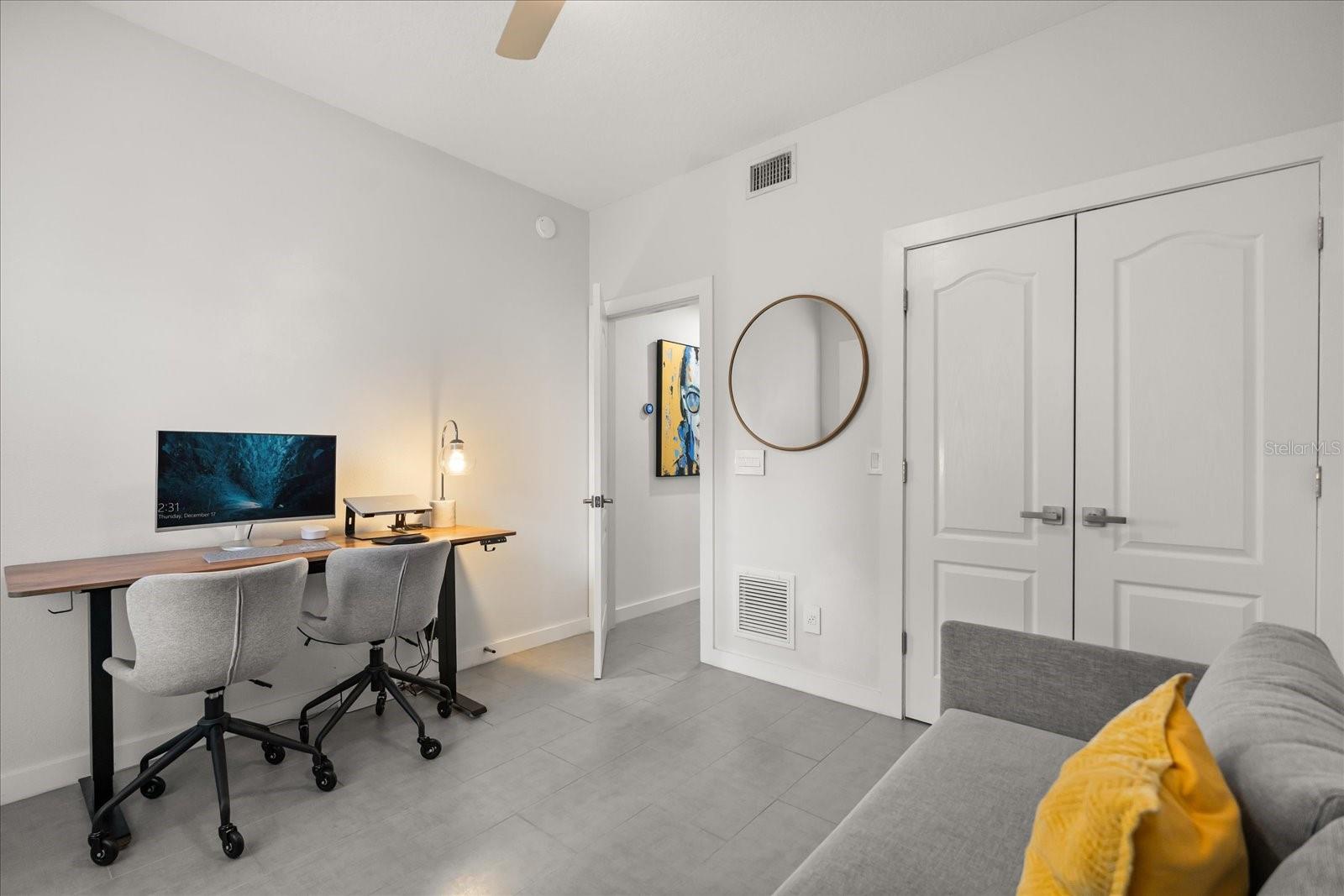 Image 18 of 31 For 17301 Promenade Drive 17301