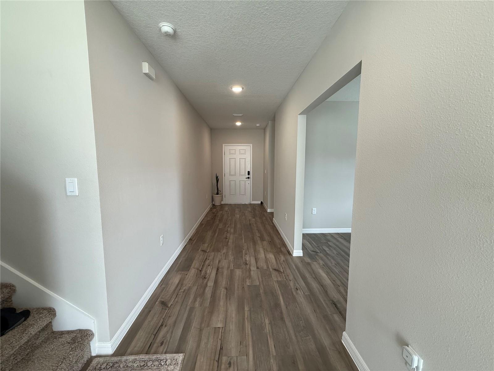 Image 15 of 41 For 3464 Dahlia Drive