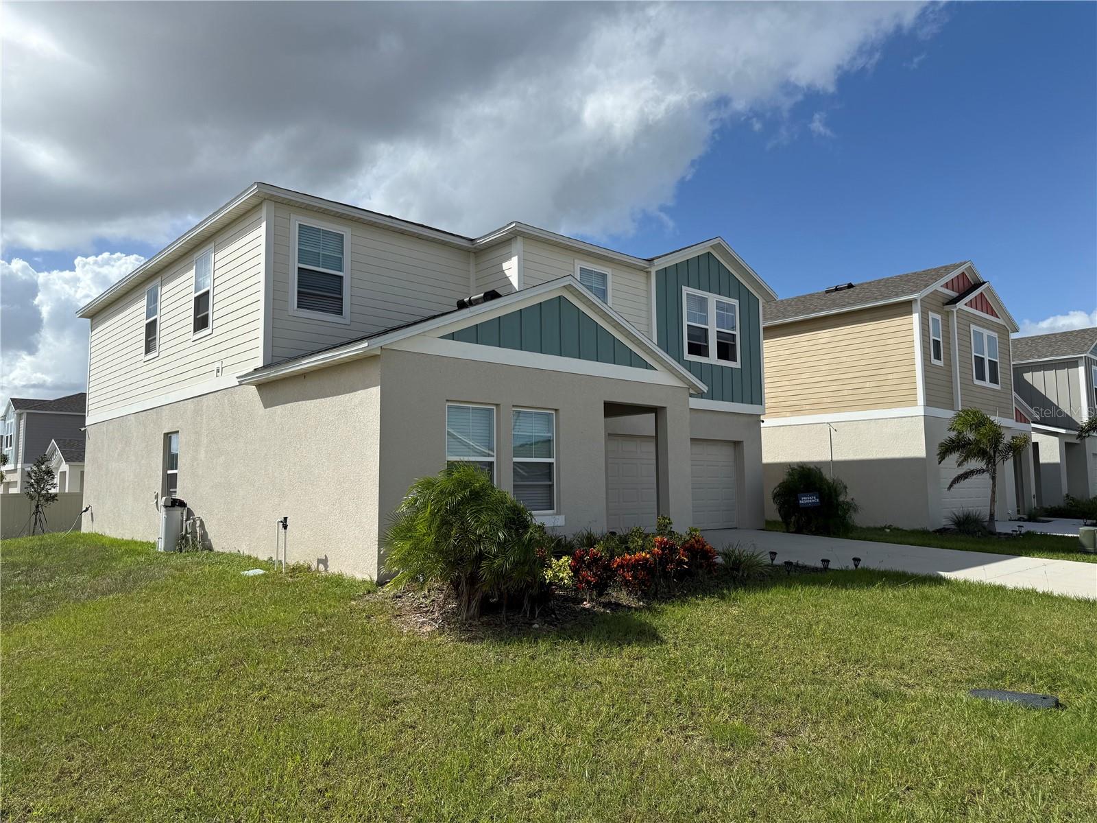 Image 4 of 41 For 3464 Dahlia Drive