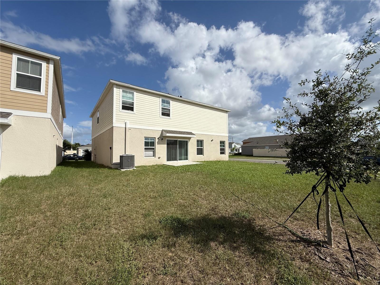 Image 7 of 41 For 3464 Dahlia Drive