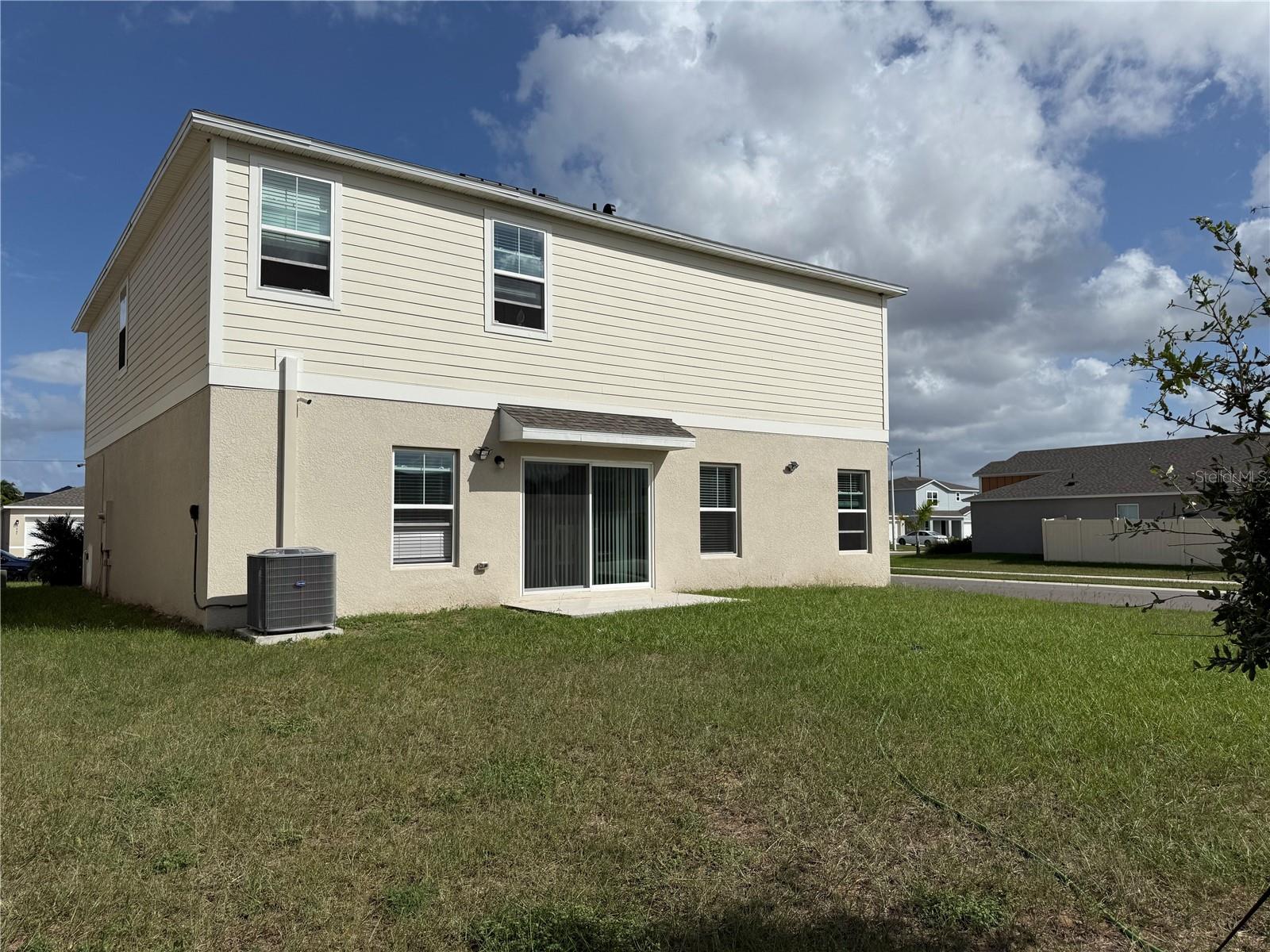Image 8 of 41 For 3464 Dahlia Drive