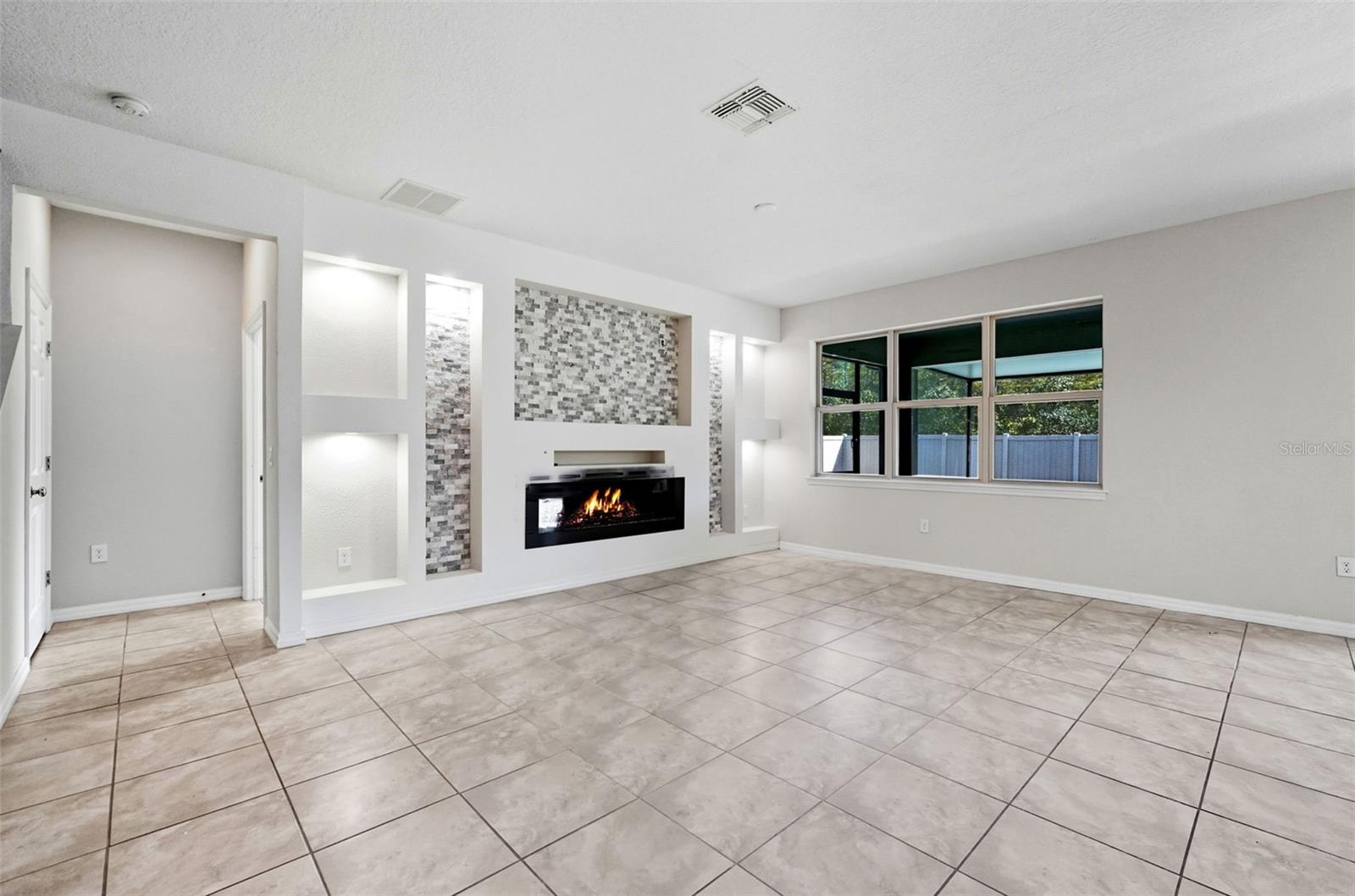 Image 13 of 46 For 3619 Vega Creek Drive