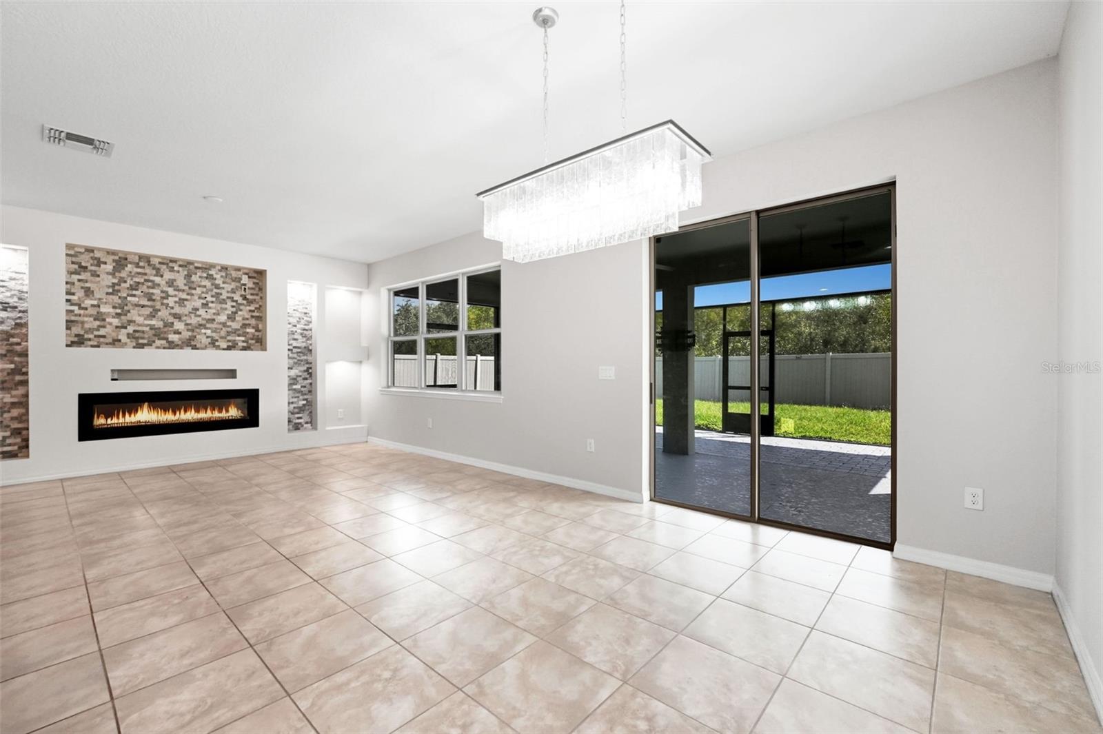Image 14 of 46 For 3619 Vega Creek Drive