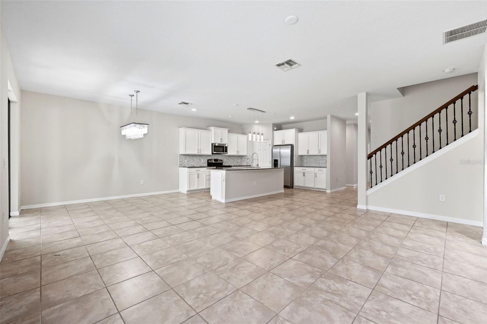 Image 17 of 46 For 3619 Vega Creek Drive