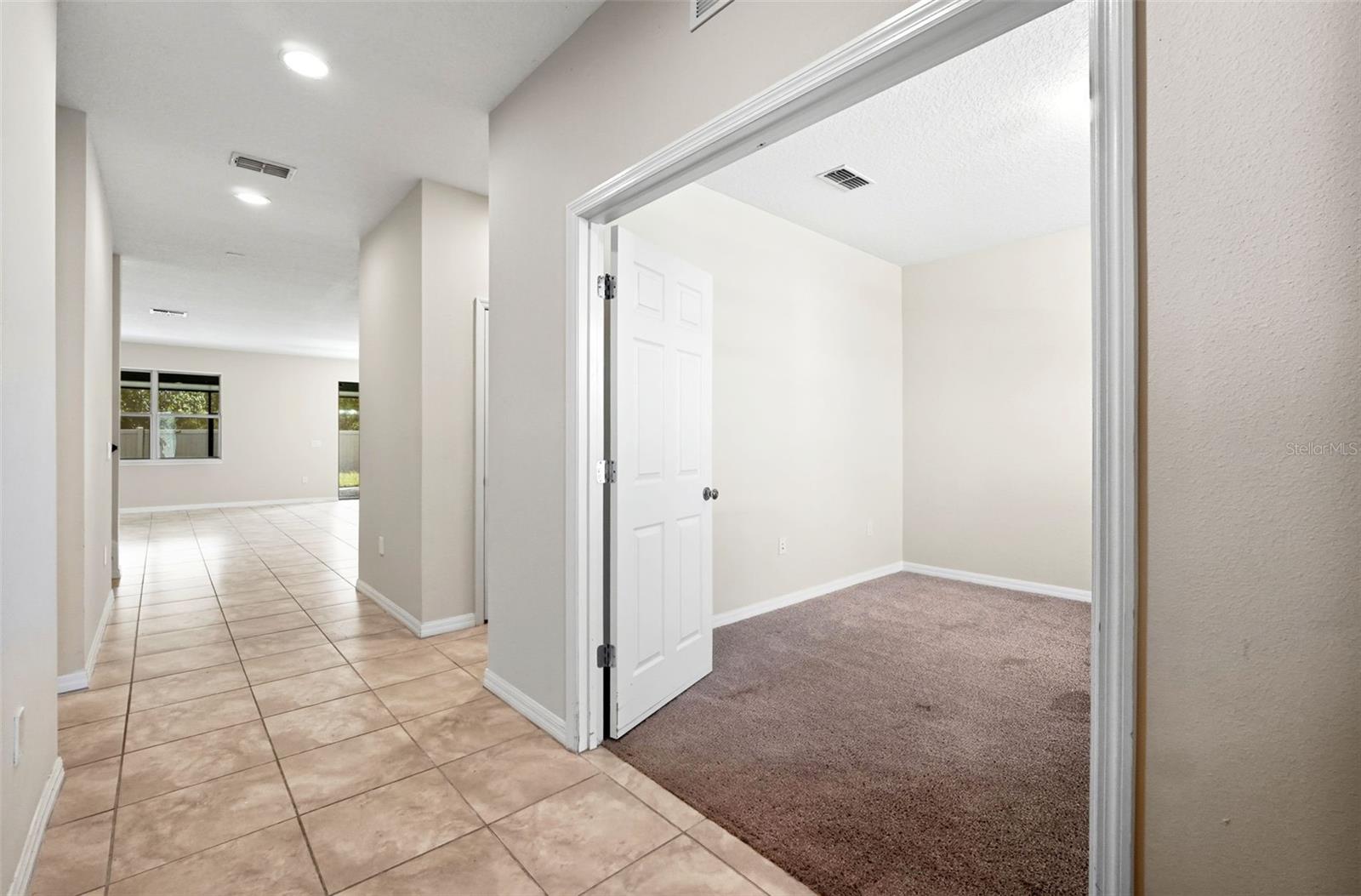 Image 19 of 46 For 3619 Vega Creek Drive