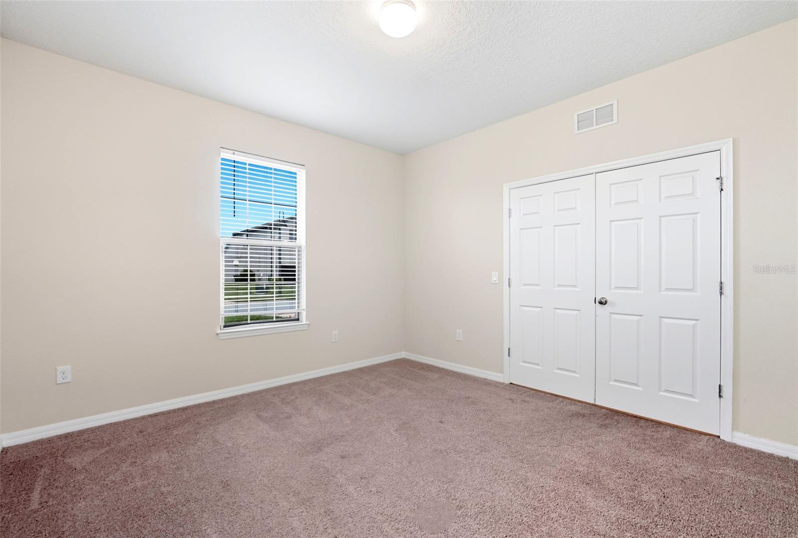 Image 21 of 46 For 3619 Vega Creek Drive