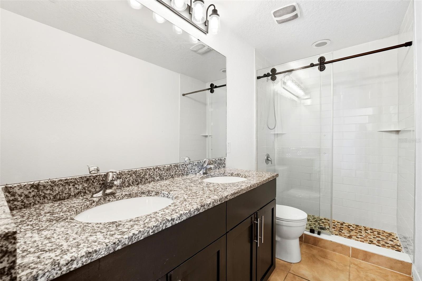 Image 32 of 46 For 3619 Vega Creek Drive
