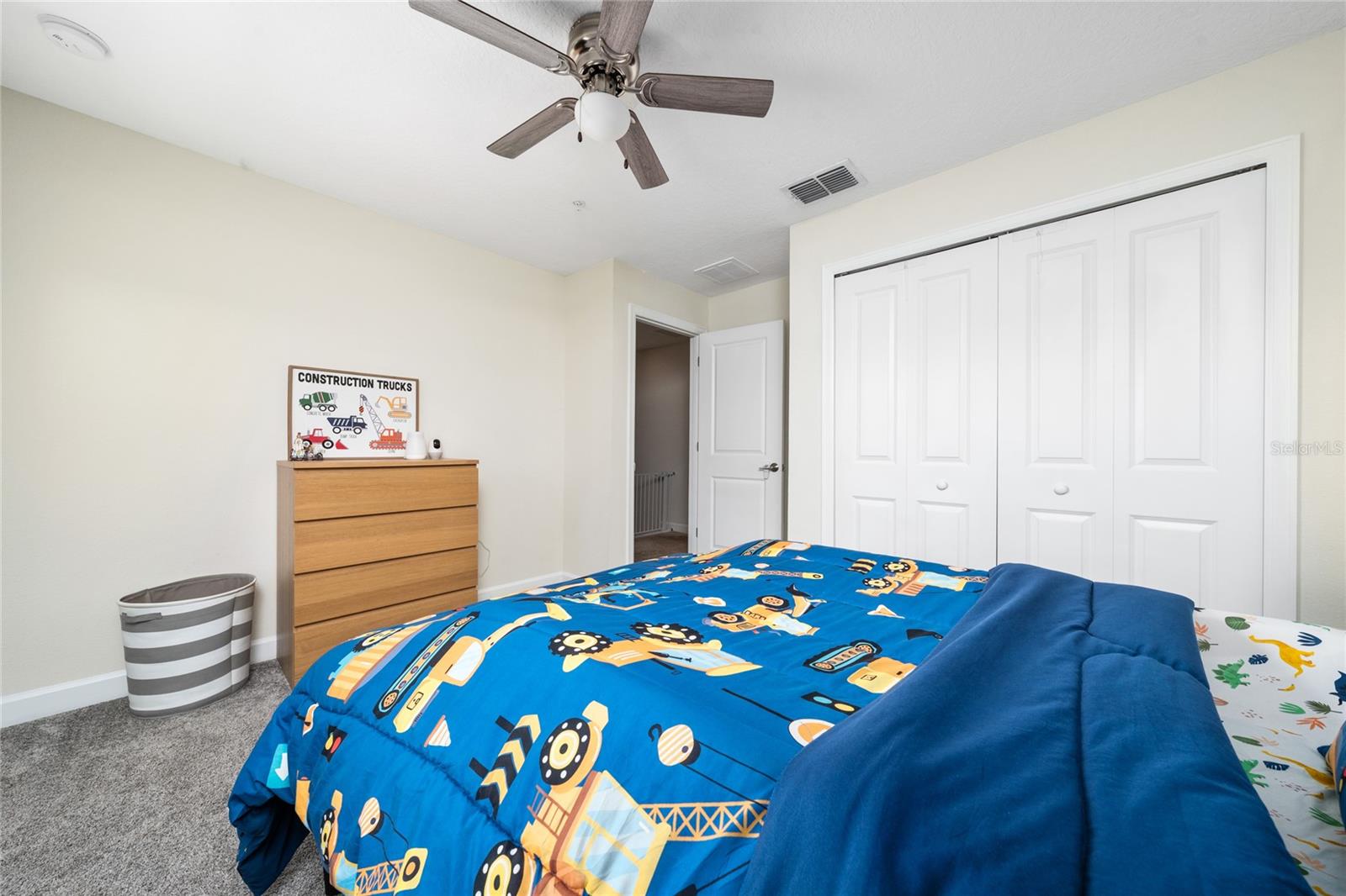 Image 23 of 31 For 12124 Sonnet Avenue