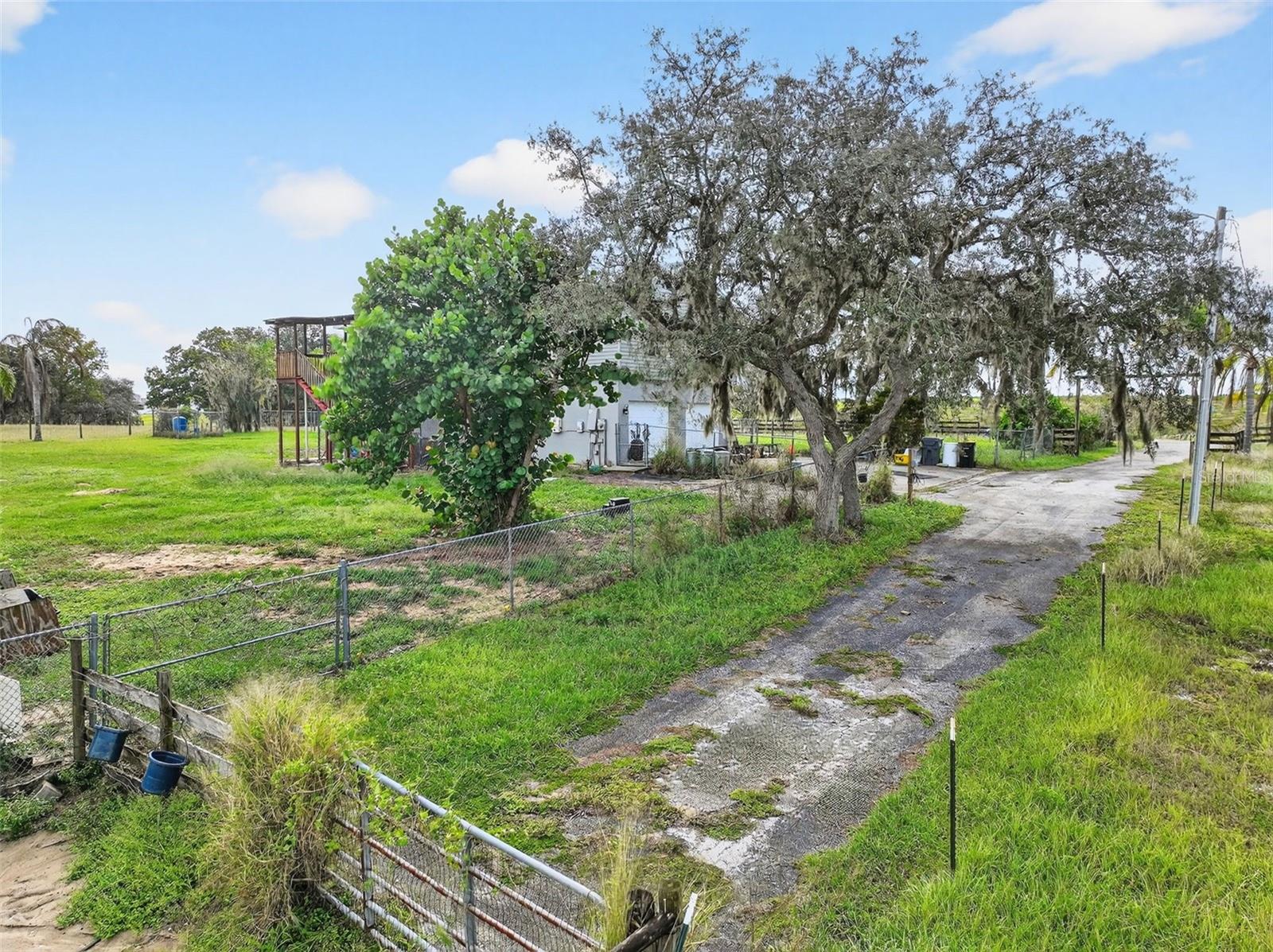 Image 40 of 65 For 301 H L Smith Road
