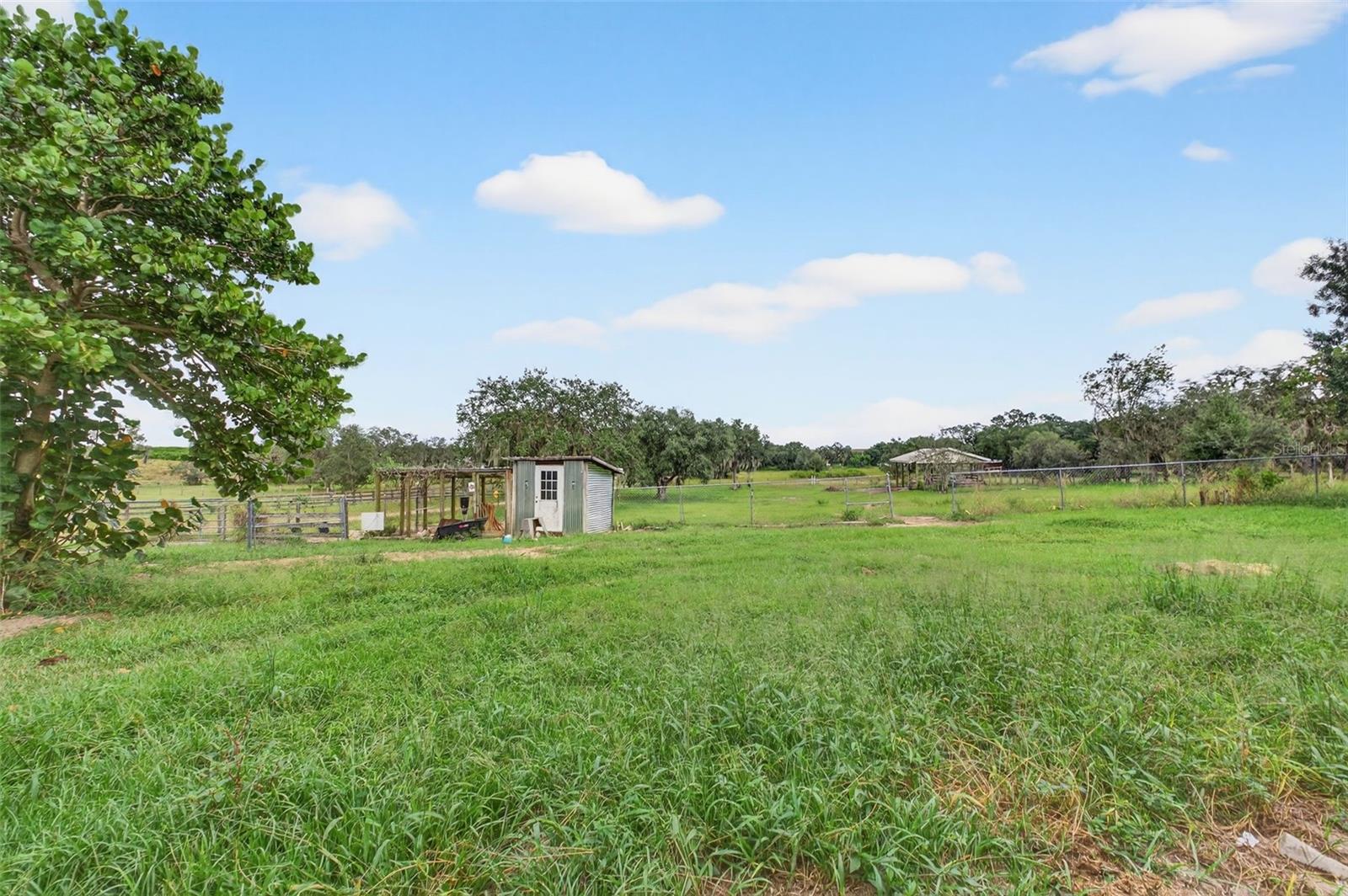 Image 50 of 65 For 301 H L Smith Road
